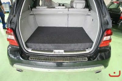 Vialle LPi Autogasanlage - Sandwichboden Kofferraum zu