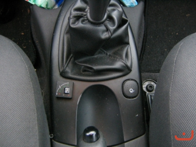 Prins VSI Autogasanlage - Umschalter im Cockpit 