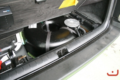 Vialle LPI Autogasanlage - Radmuldentank Kofferraum